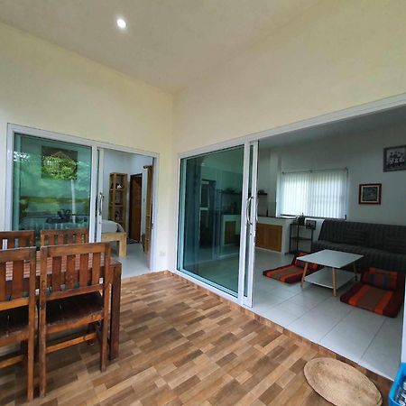 Niniari House Villa Thongsala Ngoại thất bức ảnh
