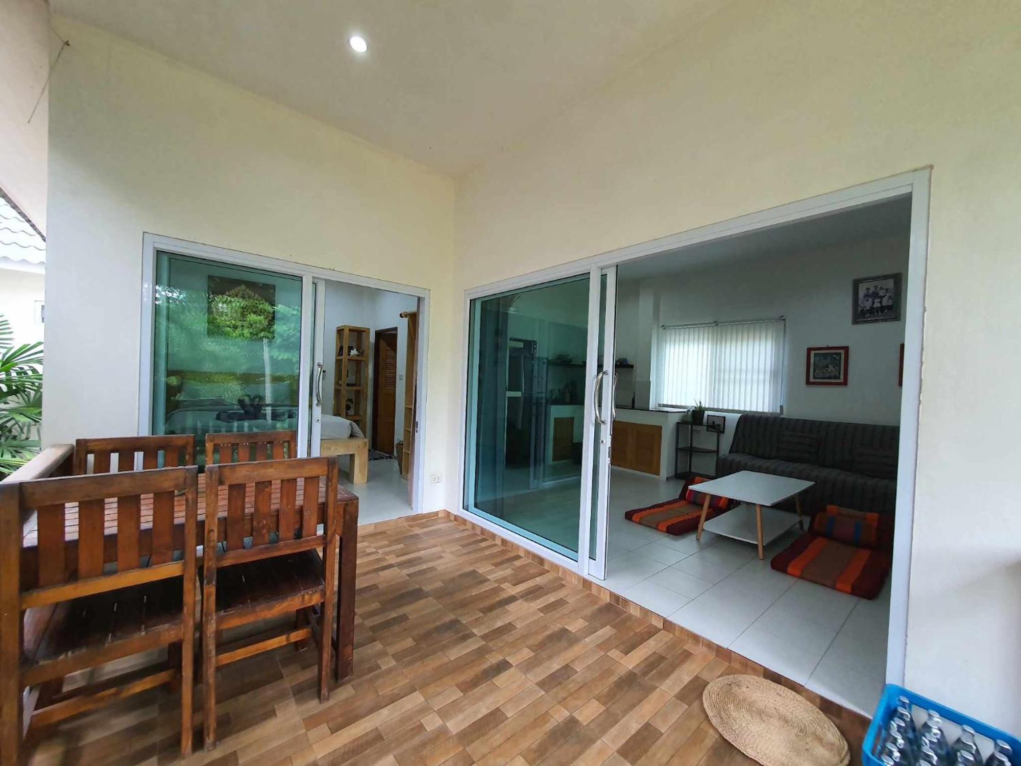 Niniari House Villa Thongsala Ngoại thất bức ảnh